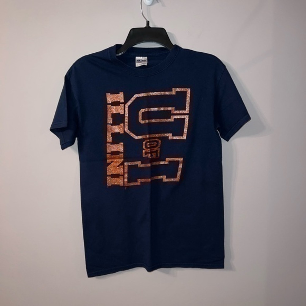 Orange bedazzled gildan, size small U of I university navy blue T-shirt